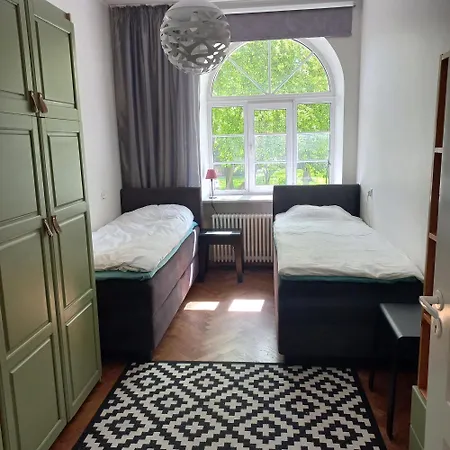 Apartament 3-toaline Ajaloolises Majas Tallin