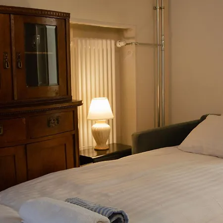 Appartement Large 3-room In A Historic House Tallinn