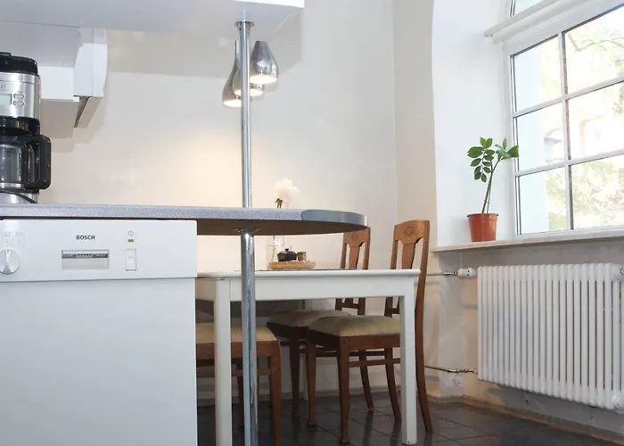 Large 3-room In A Historic House